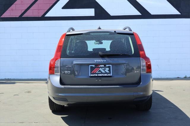 used 2008 Volvo V50 car, priced at $10,991