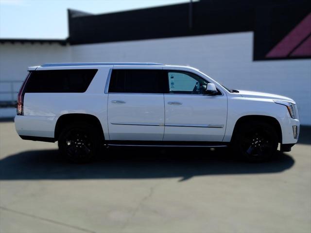 used 2019 Cadillac Escalade ESV car, priced at $43,741