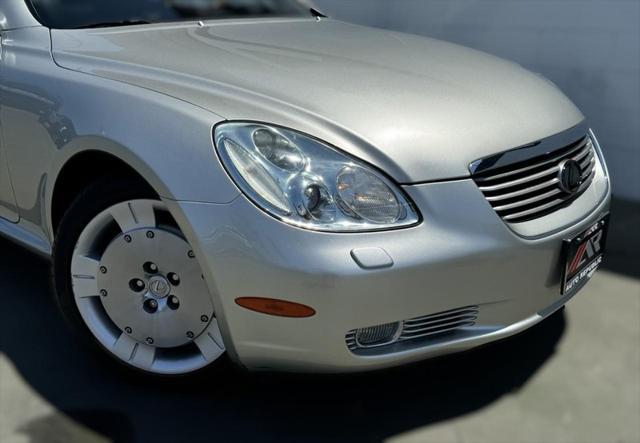 used 2002 Lexus SC 430 car, priced at $19,160