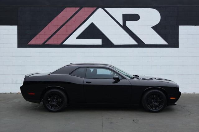 used 2014 Dodge Challenger car