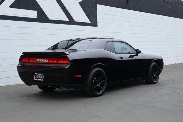 used 2014 Dodge Challenger car