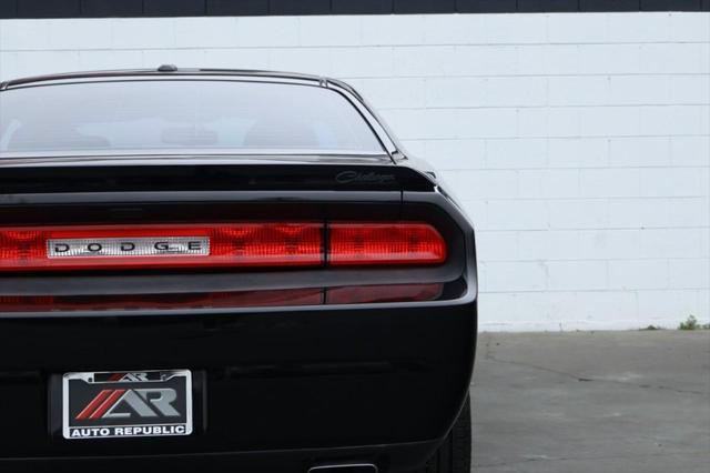 used 2014 Dodge Challenger car
