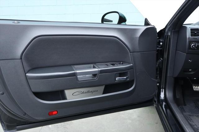 used 2014 Dodge Challenger car