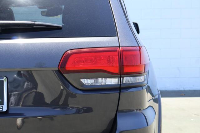used 2021 Jeep Grand Cherokee car, priced at $27,491