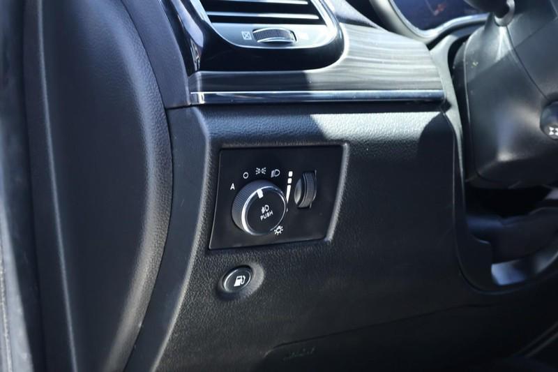 used 2021 Jeep Grand Cherokee car, priced at $24,596