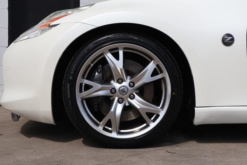 used 2009 Nissan 370Z car, priced at $20,991