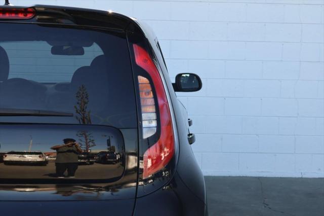 used 2015 Kia Soul car, priced at $11,491