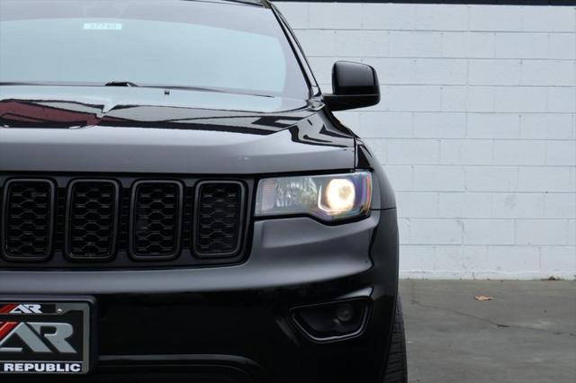 used 2018 Jeep Grand Cherokee car, priced at $16,991