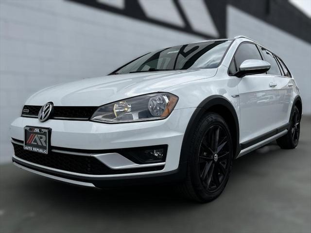 used 2017 Volkswagen Golf Alltrack car, priced at $12,245