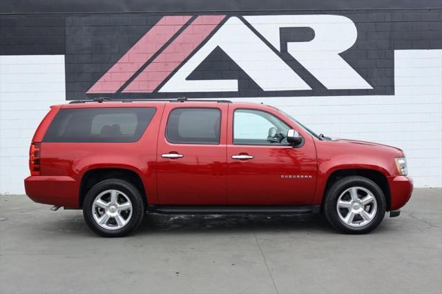 used 2014 Chevrolet Suburban car, priced at $11,991