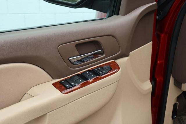 used 2014 Chevrolet Suburban car, priced at $11,991