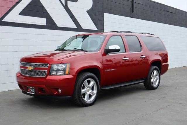 used 2014 Chevrolet Suburban car, priced at $11,991