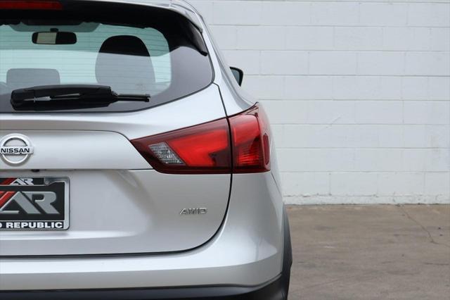 used 2018 Nissan Rogue Sport car, priced at $9,991