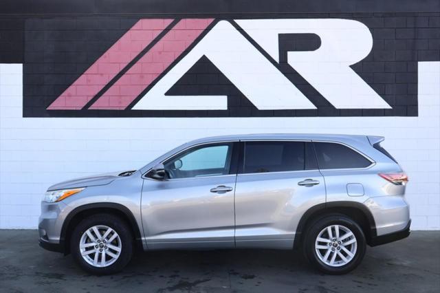 used 2016 Toyota Highlander car, priced at $15,991