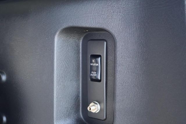 used 2005 Hummer H2 car, priced at $24,991