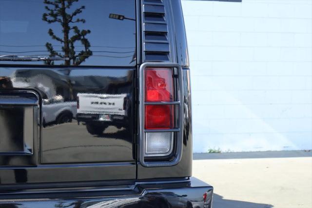 used 2005 Hummer H2 car, priced at $24,991