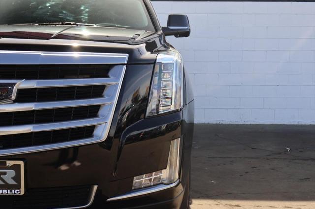 used 2016 Cadillac Escalade car, priced at $25,991