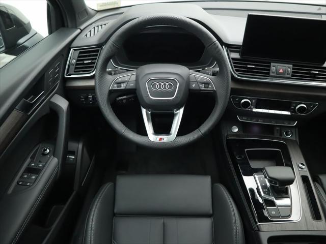 new 2025 Audi Q5 car, priced at $68,300