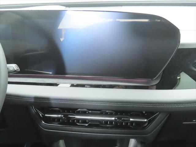 new 2025 Audi Q6 e-tron car, priced at $64,899