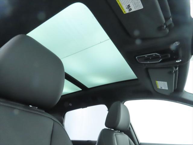 new 2025 Audi Q7 car