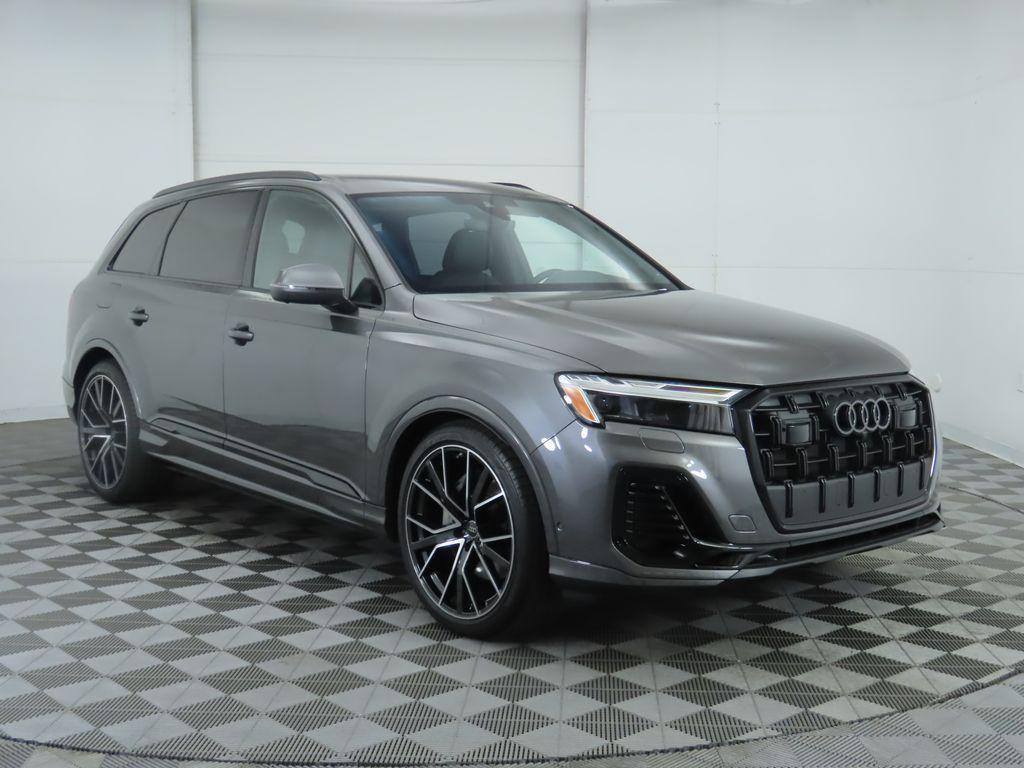 new 2025 Audi Q7 car