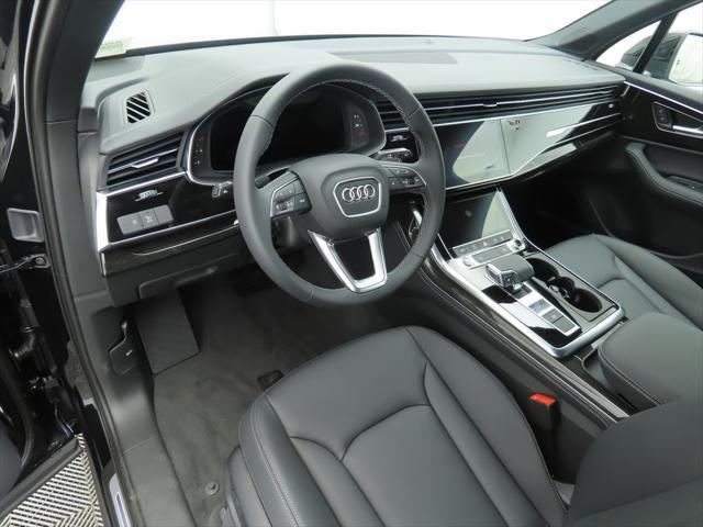 new 2025 Audi Q7 car, priced at $72,970