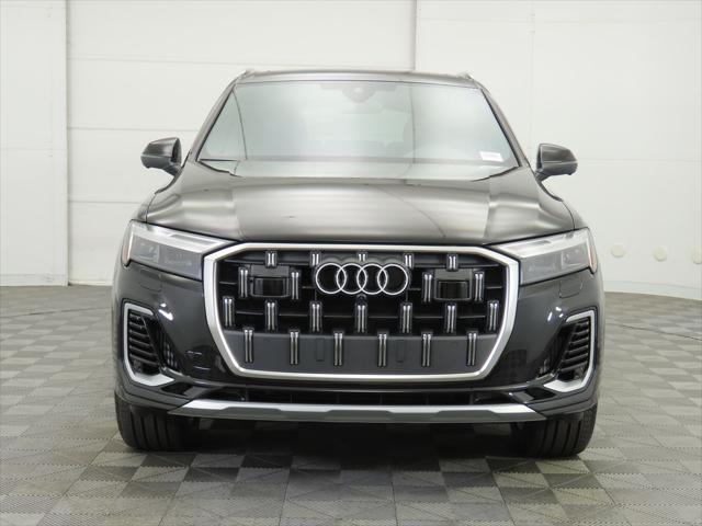 new 2025 Audi Q7 car, priced at $72,970