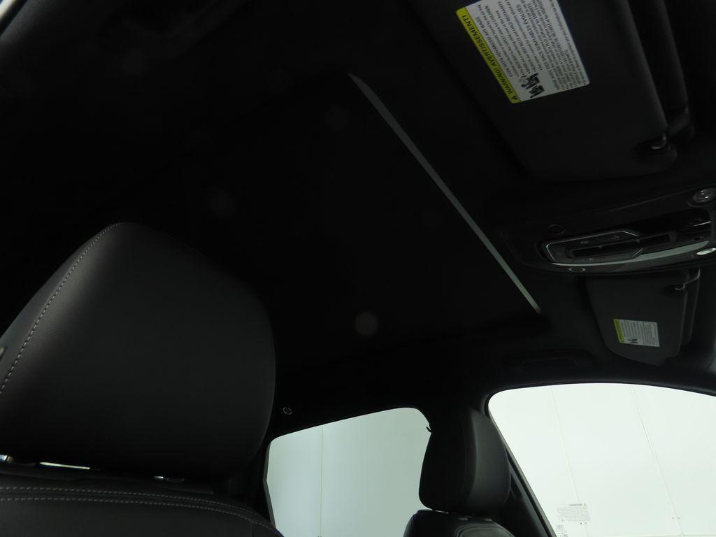 new 2025 Audi Q7 car, priced at $72,970