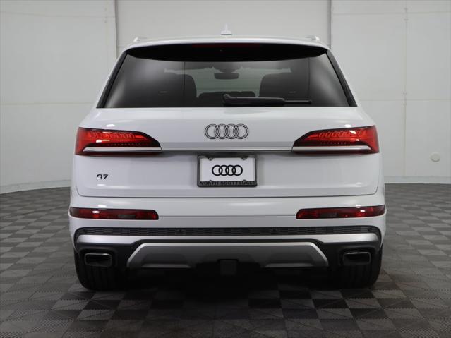 new 2025 Audi Q7 car, priced at $75,925