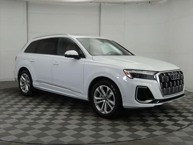 new 2025 Audi Q7 car, priced at $85,205
