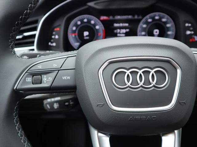 new 2025 Audi Q7 car, priced at $77,460