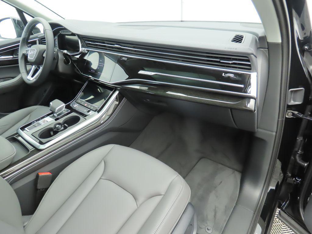 used 2025 Audi Q7 car, priced at $75,305