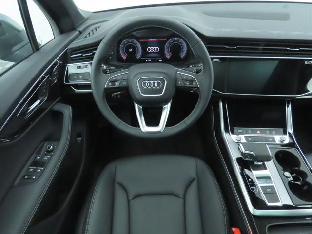 used 2025 Audi Q7 car
