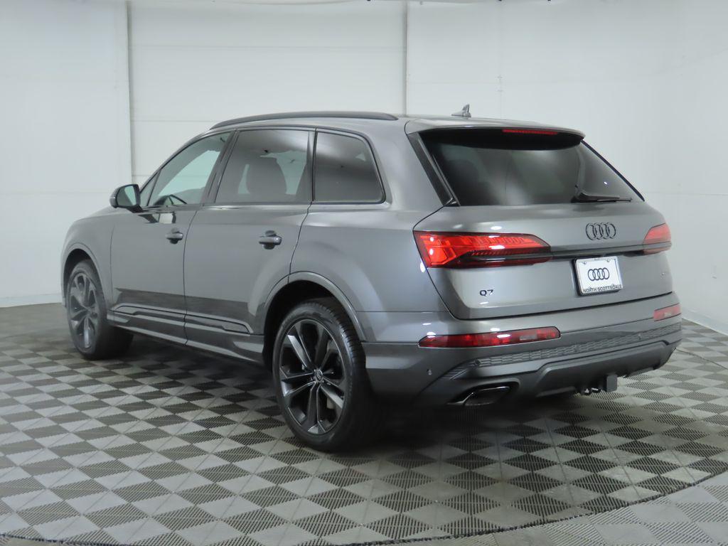 used 2025 Audi Q7 car, priced at $75,305