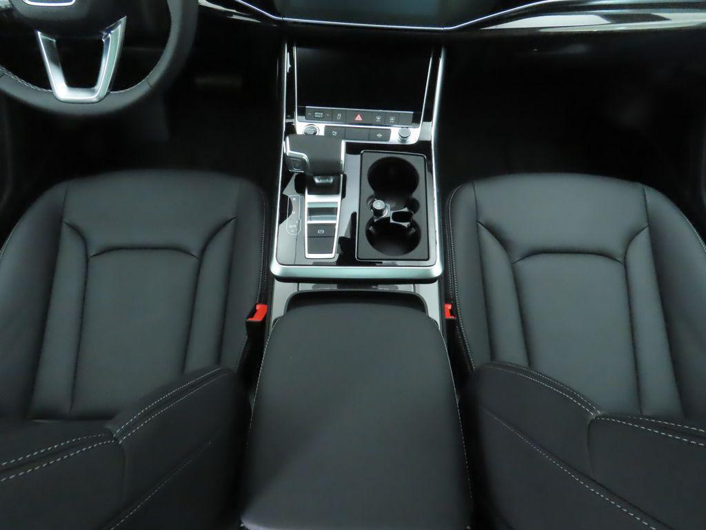 used 2025 Audi Q7 car, priced at $75,305