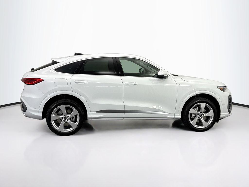 new 2025 Audi Q5 Sportback car, priced at $63,700