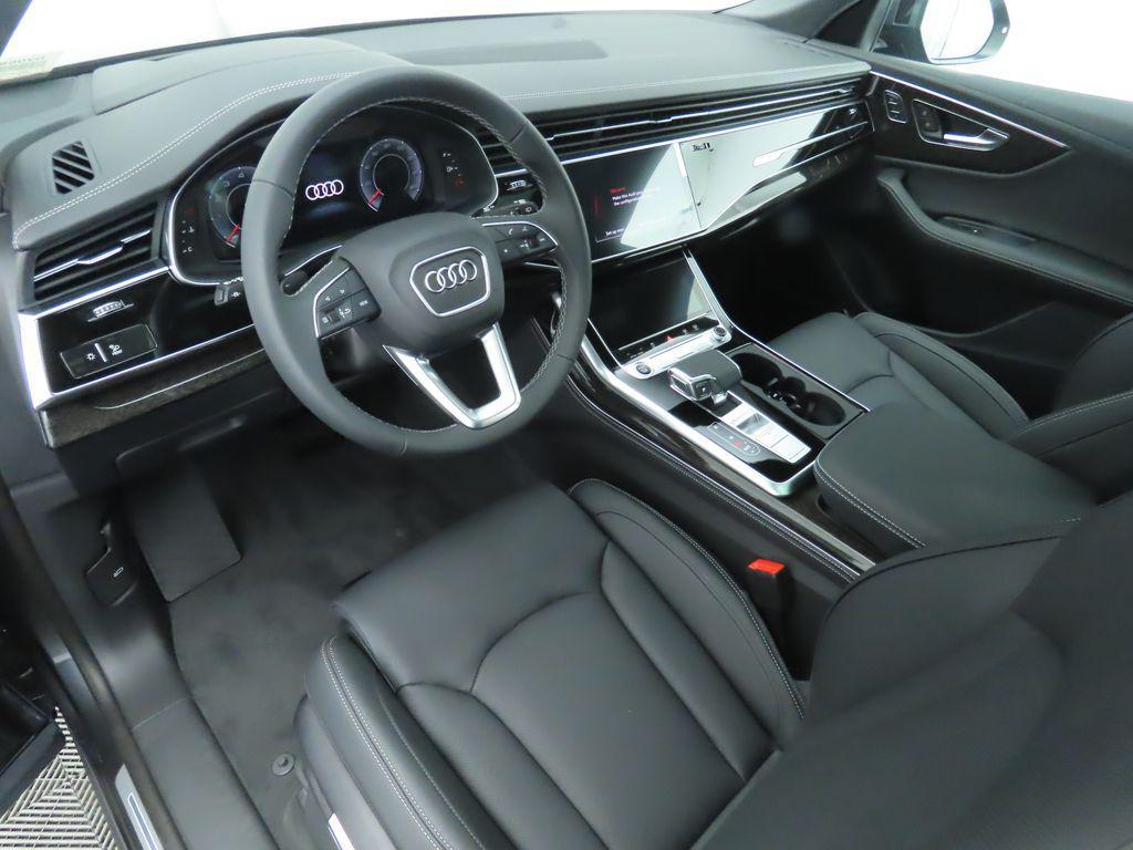 new 2025 Audi Q8 car, priced at $94,360