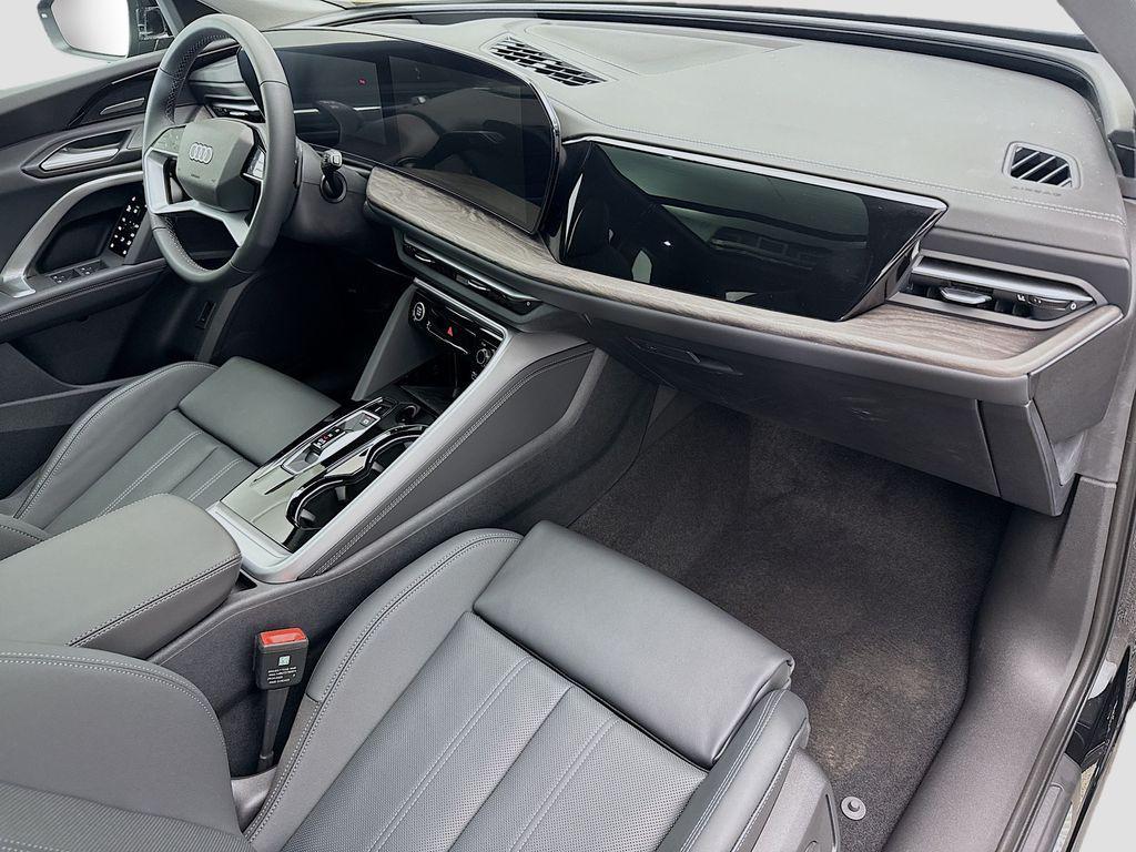 new 2025 Audi Q5 car, priced at $61,150