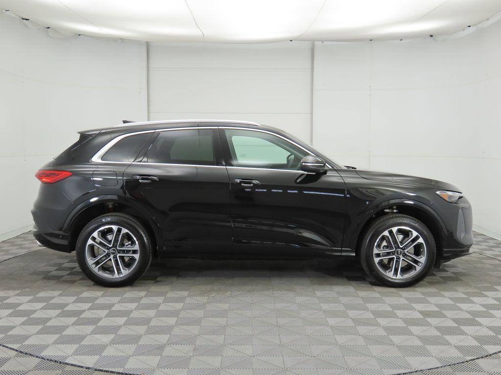 new 2025 Audi Q5 car, priced at $57,950
