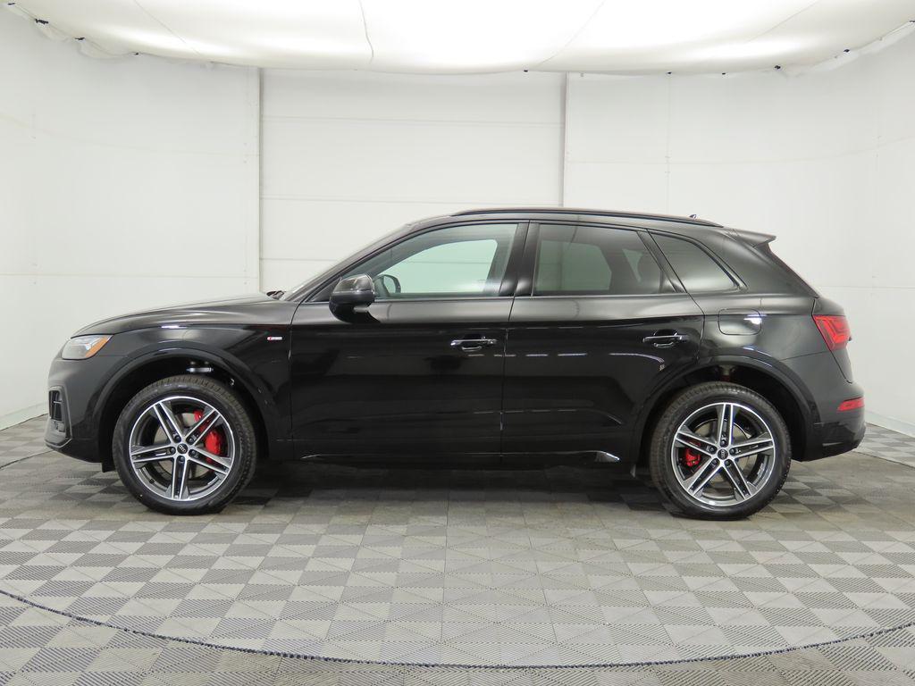 new 2025 Audi Q5 car, priced at $68,210