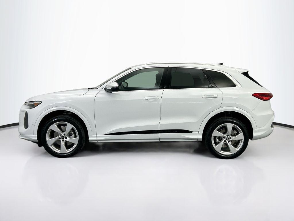 new 2025 Audi Q5 car, priced at $61,800