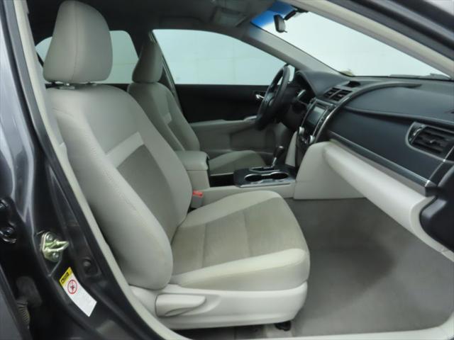 used 2014 Toyota Camry Hybrid car, priced at $12,996