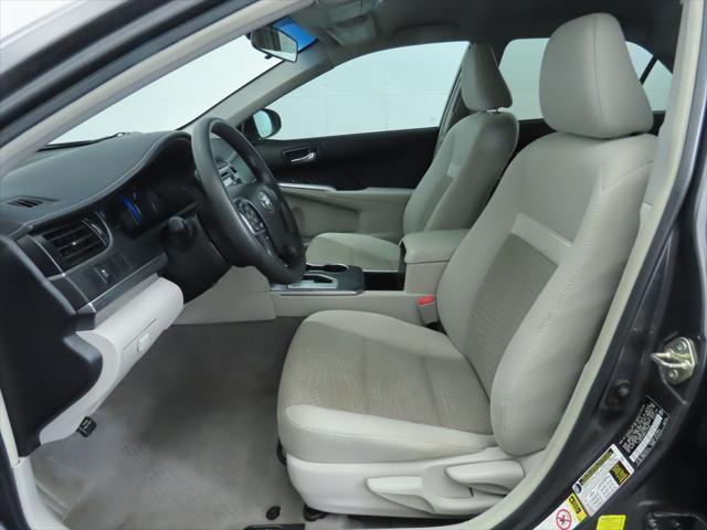 used 2014 Toyota Camry Hybrid car, priced at $12,996