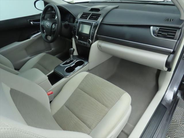 used 2014 Toyota Camry Hybrid car, priced at $12,996