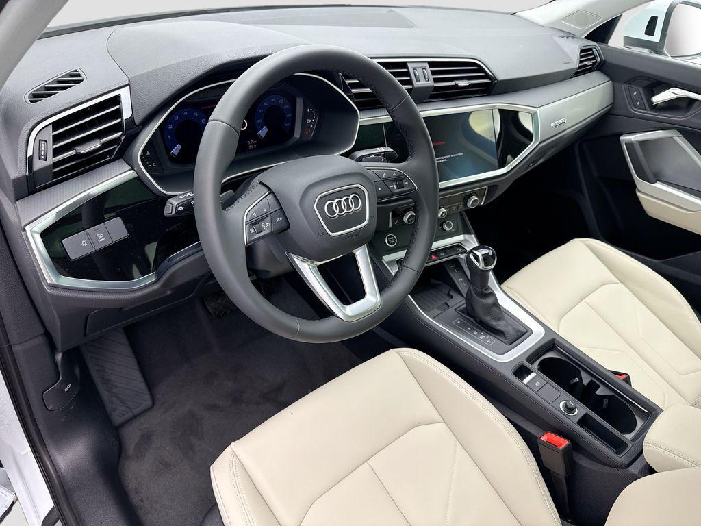 used 2025 Audi Q3 car