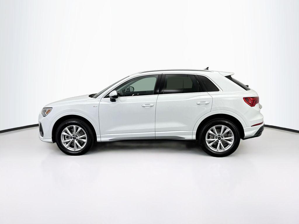 used 2025 Audi Q3 car