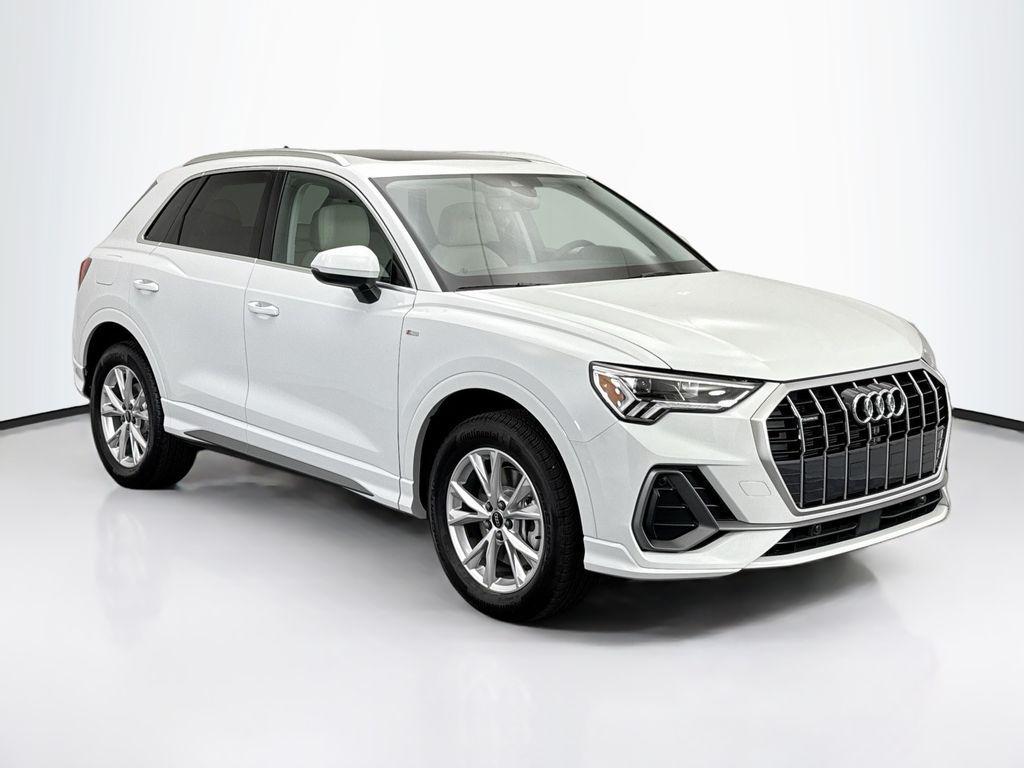 used 2025 Audi Q3 car