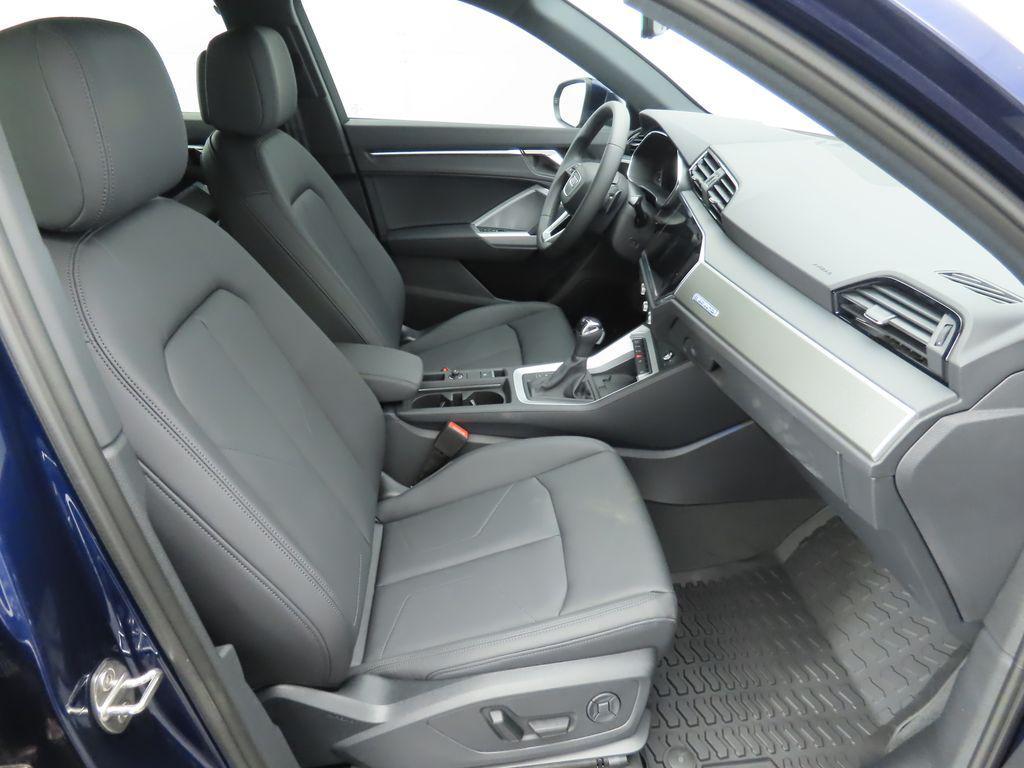 new 2025 Audi Q3 car