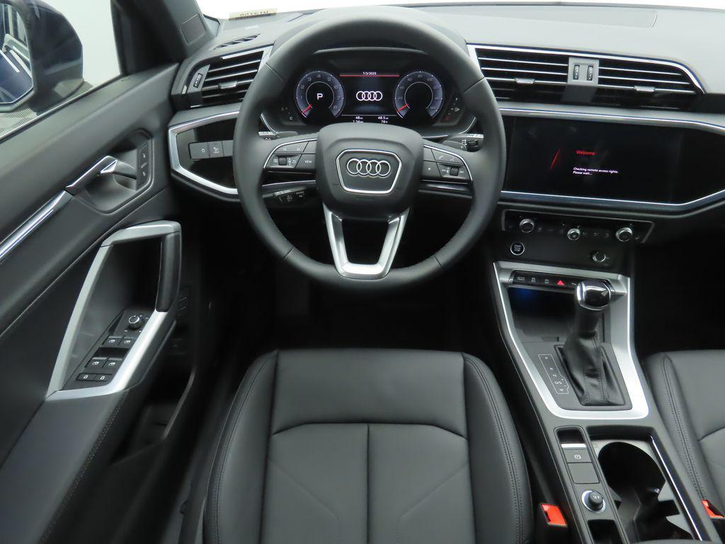 new 2025 Audi Q3 car