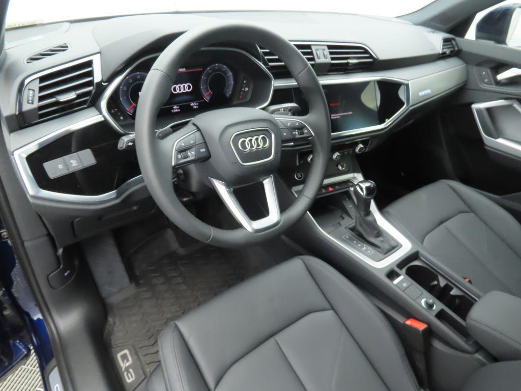 new 2025 Audi Q3 car
